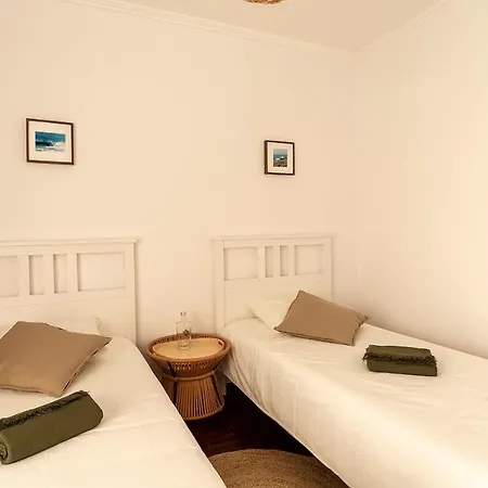 Paradise House&suites Konukevi Ericeira