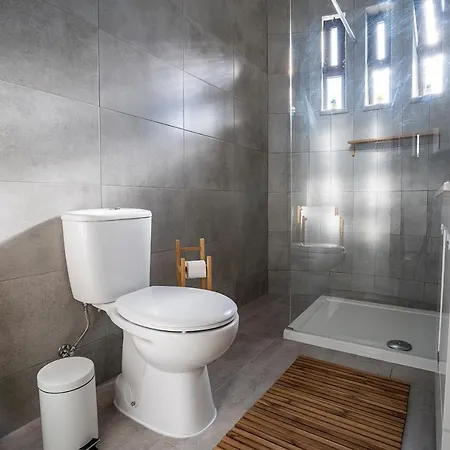 Konukevi Paradise House&suites Ericeira