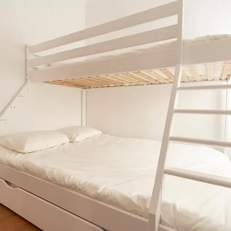 Paradise House&suites Konukevi Ericeira