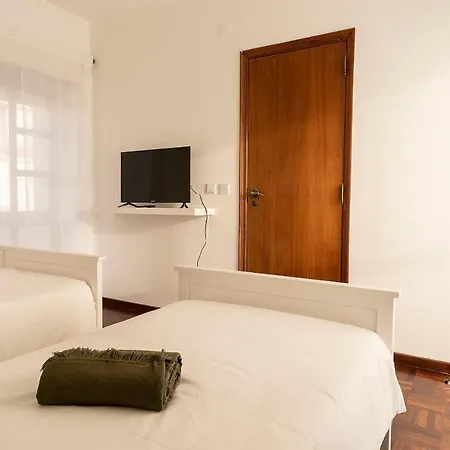 Konukevi Paradise House&suites Ericeira